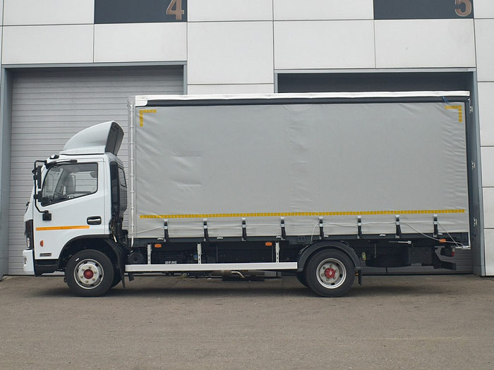 Бортовой тентованный фургон с шторой DongFeng Z80L